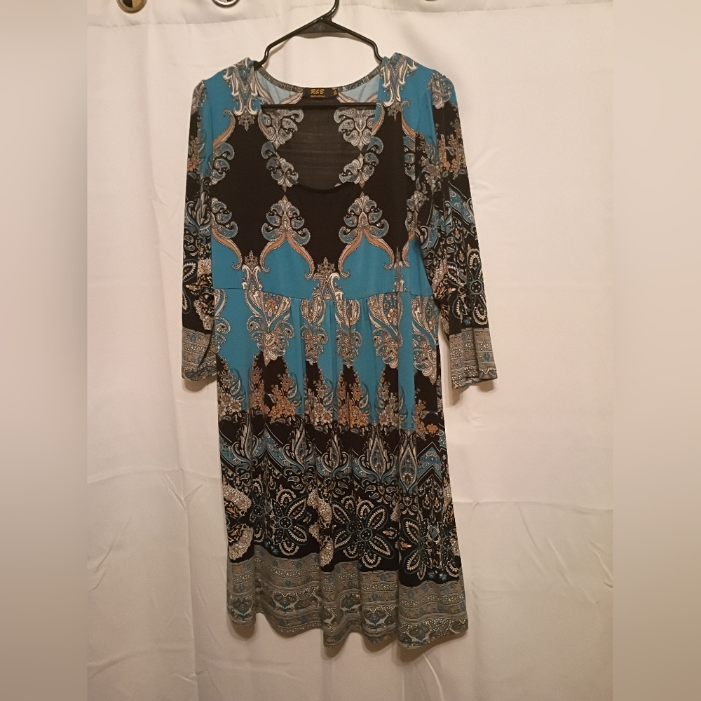 Chic Long Sleeve Black and Blue Dress R&B Collection Size 3x.